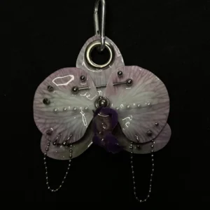 Pierced orchid keychain (lilac)