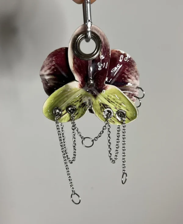 Pierced orchid keychain Eclipse - Image 4