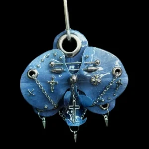 Pierced orchid keychain - Blue Saint